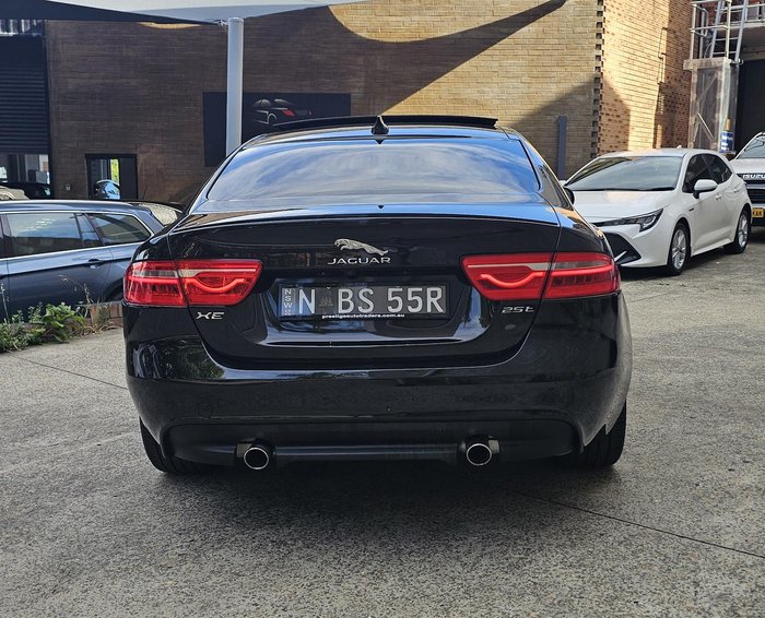 2016 Jaguar XE 25t R-Sport X760 MY17 Cosmic Black
