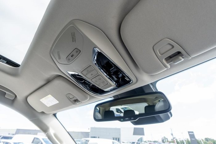 2025 LDV D90 Executive