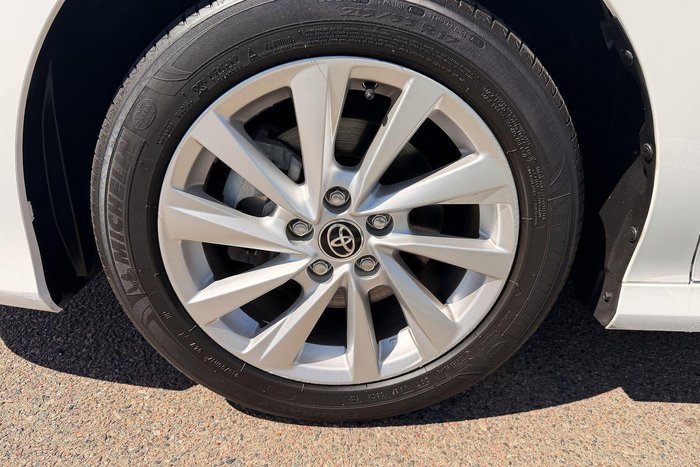 2022 Toyota Camry Ascent AXVH70R