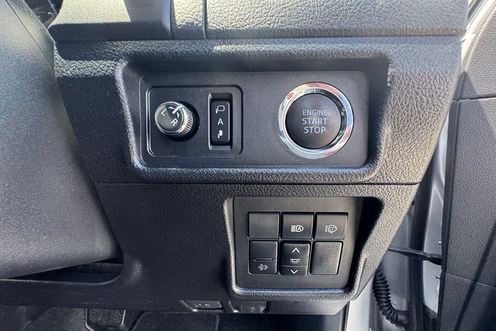 2021 Toyota Landcruiser Prado VX