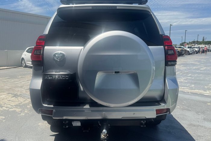 2021 Toyota Landcruiser Prado VX