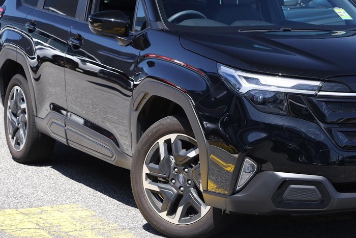 2025 Subaru Forester Touring S6 MY26 AWD Crystal Black