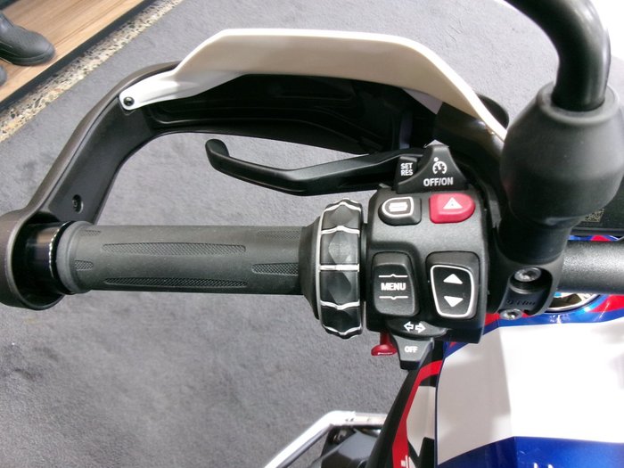 2025 BMW Motorrad 2025 Bmw 1300CC R 1300 GS Trophy RACINGBLUE METALLIC