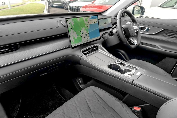 2025 Chery Tiggo 8 Super Hybrid Ultimate