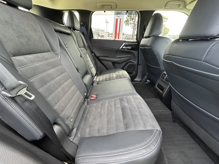 2023 MITSUBISHI OUTLANDER PHEV ASPIRE