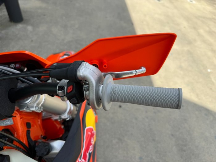 2025 Ktm 300 EXC CHAMPIONS EDITION ORANGE