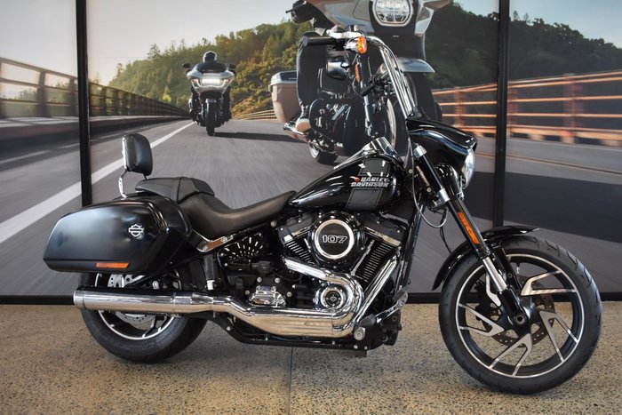2023 Harley-davidson FLSB SPORT GLIDE (107) VIVID BLACK