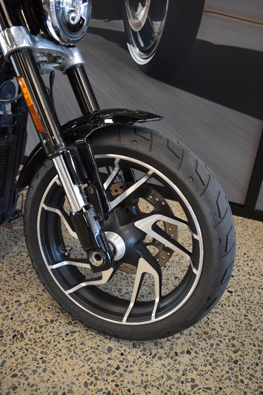 2023 Harley-davidson FLSB SPORT GLIDE (107) VIVID BLACK
