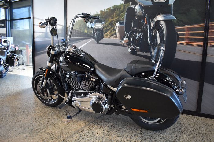 2023 Harley-davidson FLSB SPORT GLIDE (107) VIVID BLACK