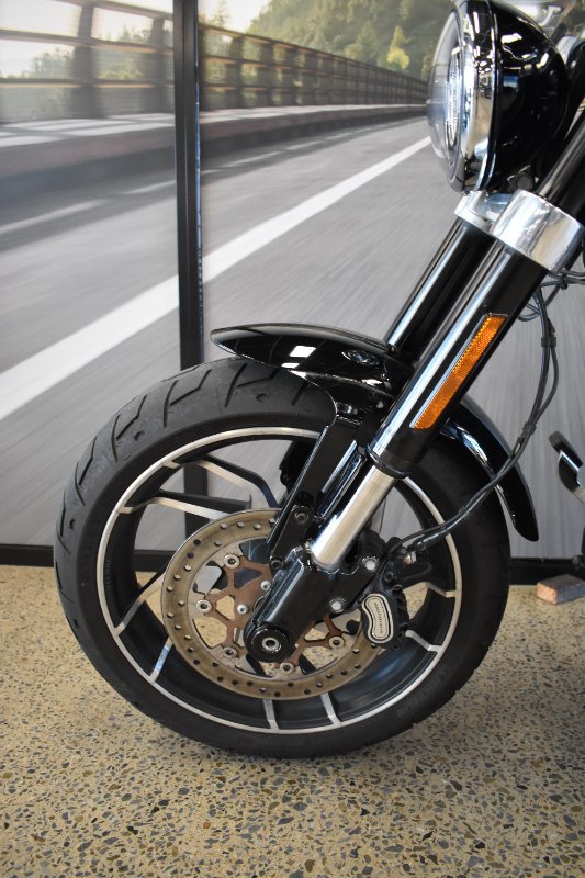 2023 Harley-davidson FLSB SPORT GLIDE (107) VIVID BLACK