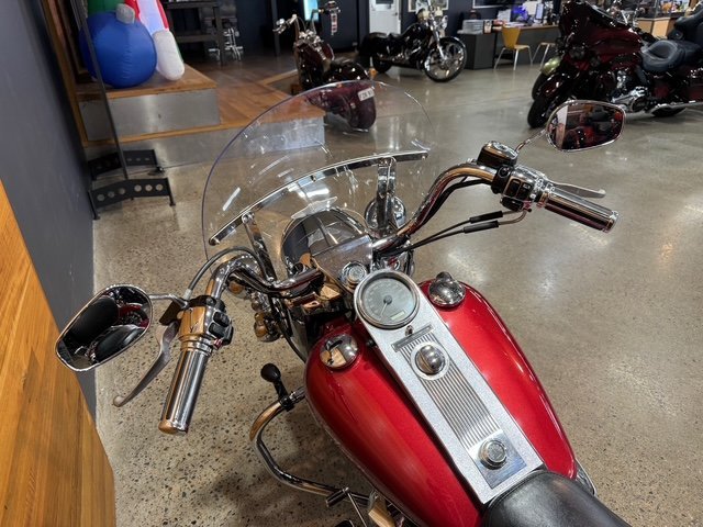 2004 Harley-davidson FLHR ROAD KING Red