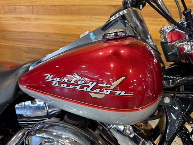 2004 Harley-davidson FLHR ROAD KING Red