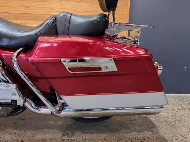 2004 Harley-davidson FLHR ROAD KING Red