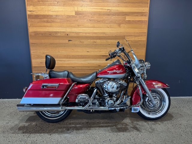 2004 Harley-davidson FLHR ROAD KING Red