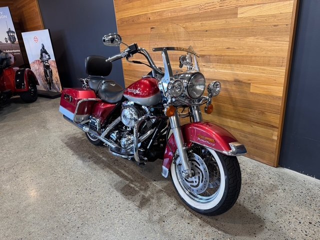 2004 Harley-davidson FLHR ROAD KING Red