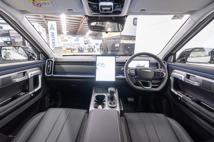 2025 Jaecoo J7 SHS Track