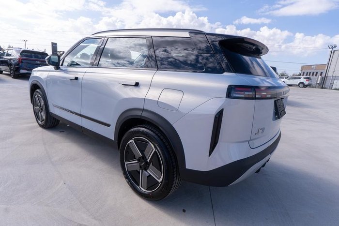 2025 Jaecoo J7 SHS Summit