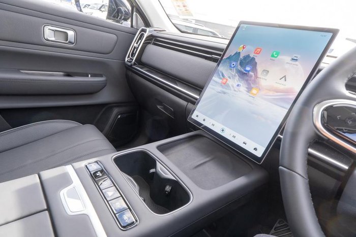 2025 Jaecoo J7 SHS Summit