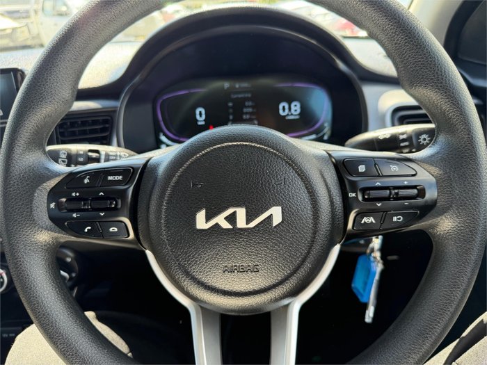 2024 KIA STONIC S