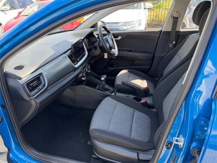 2024 KIA STONIC SPORT