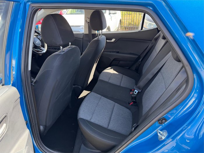 2024 KIA STONIC SPORT