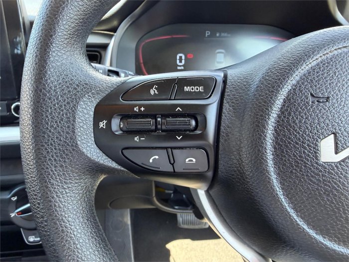 2024 KIA STONIC SPORT