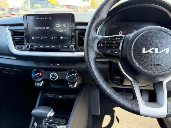 2024 KIA STONIC SPORT