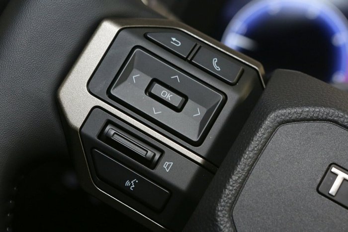 2025 Toyota Landcruiser Prado Altitude