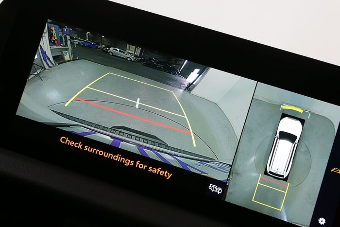 2025 Toyota Landcruiser Prado Altitude