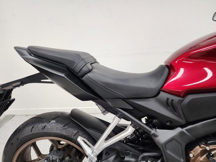 2024 Honda CB650R Red