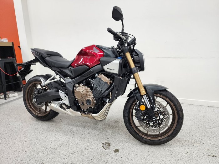 2024 Honda CB650R Red