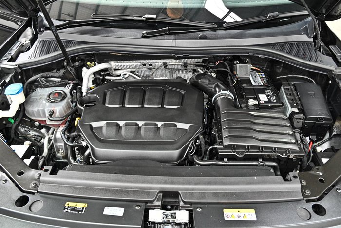 2023 Volkswagen Tiguan R