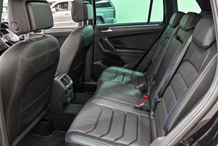 2023 Volkswagen Tiguan R