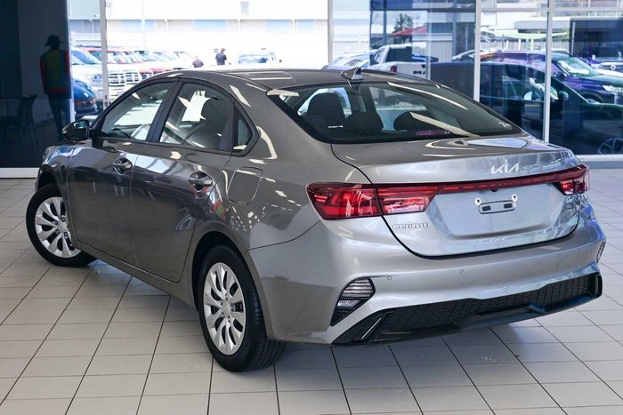 2023 Kia Cerato S