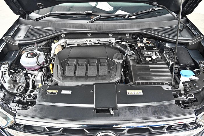 2024 Volkswagen T-Roc 140TSI R-Line