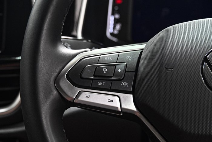 2024 Volkswagen T-Roc 140TSI R-Line