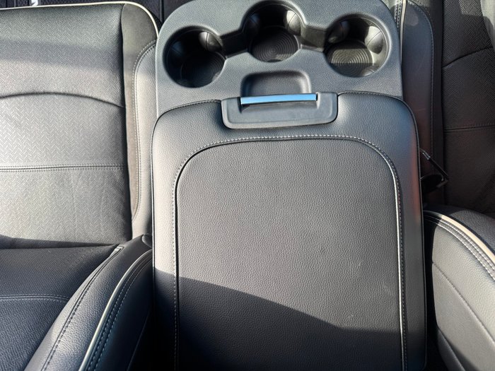 2024 RAM 2500 Laramie Rambox