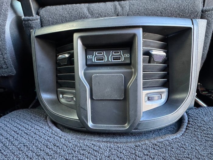 2024 RAM 2500 Laramie Rambox