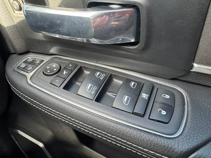 2024 RAM 2500 Laramie Rambox