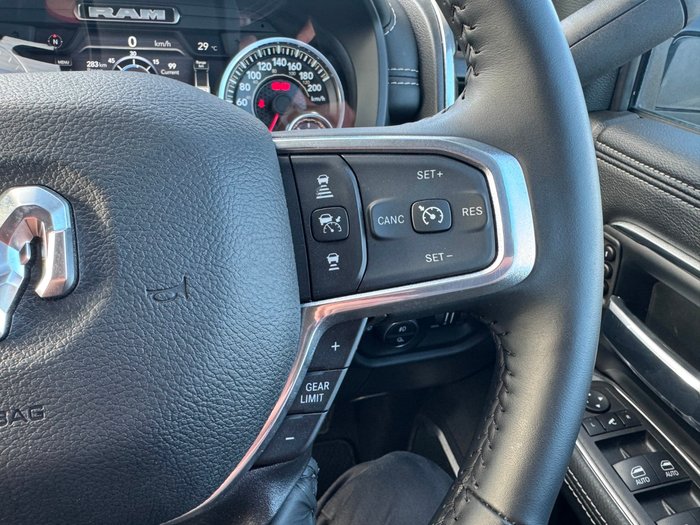 2024 RAM 2500 Laramie Rambox