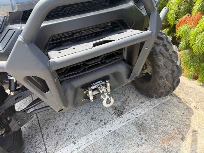 2023 Can-Am Defender MAX HD10 XT Defender Grey