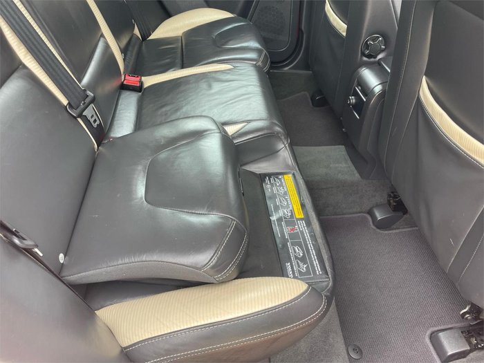 2012 Volvo XC60 D5 R-Design MY12 AWD Passion Red