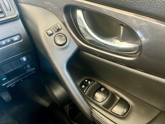 2019 Nissan X-TRAIL ST