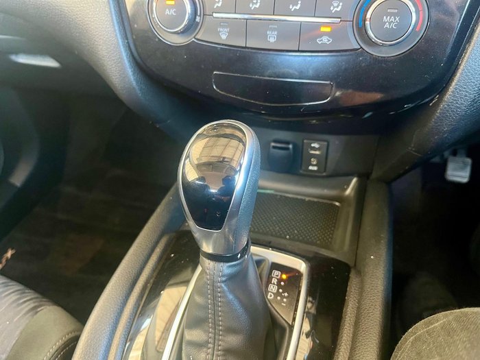 2019 Nissan X-TRAIL ST