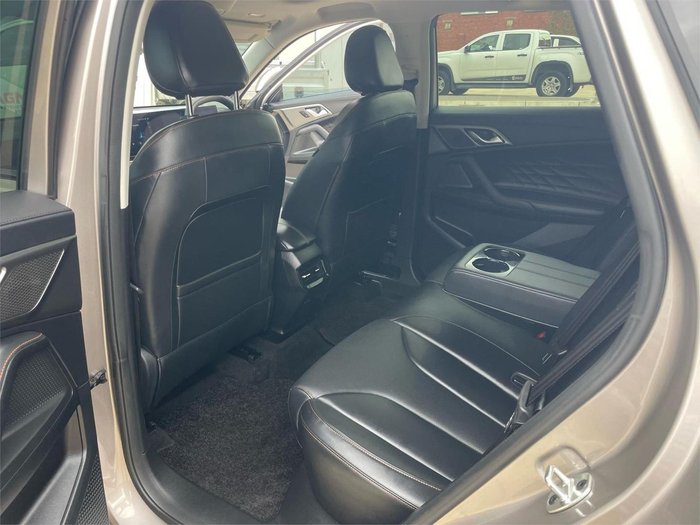 2025 MG HS Essence AS33 MY25 Cashmere Silver