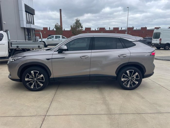 2025 MG HS Essence AS33 MY25 Cashmere Silver