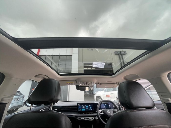 2025 MG HS Essence AS33 MY25 Cashmere Silver