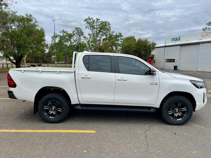 2023 Toyota Hilux SR Hi-Rider