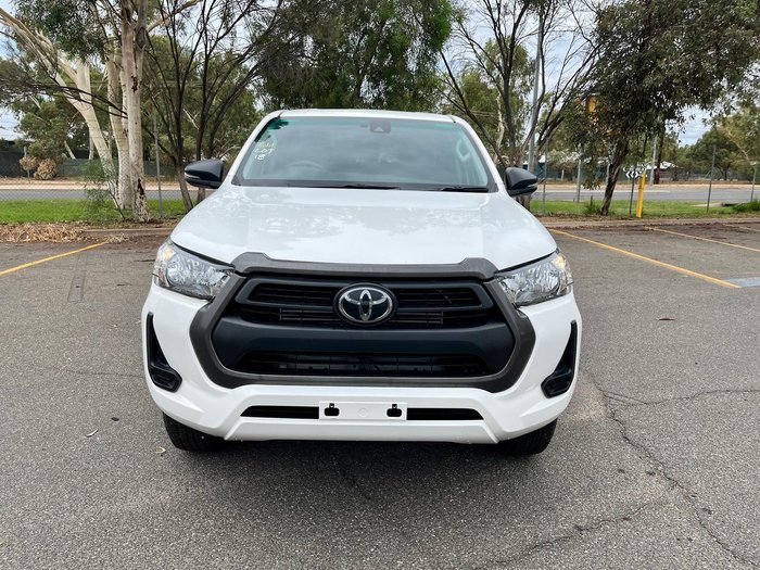 2023 Toyota Hilux SR Hi-Rider