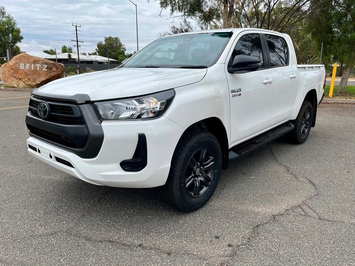 2023 Toyota Hilux SR Hi-Rider